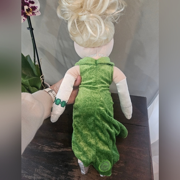 New Miss Piggy 20" Green Gown Dress Plush Disney Store The Muppets Most Wanted - Picture 6 of 7